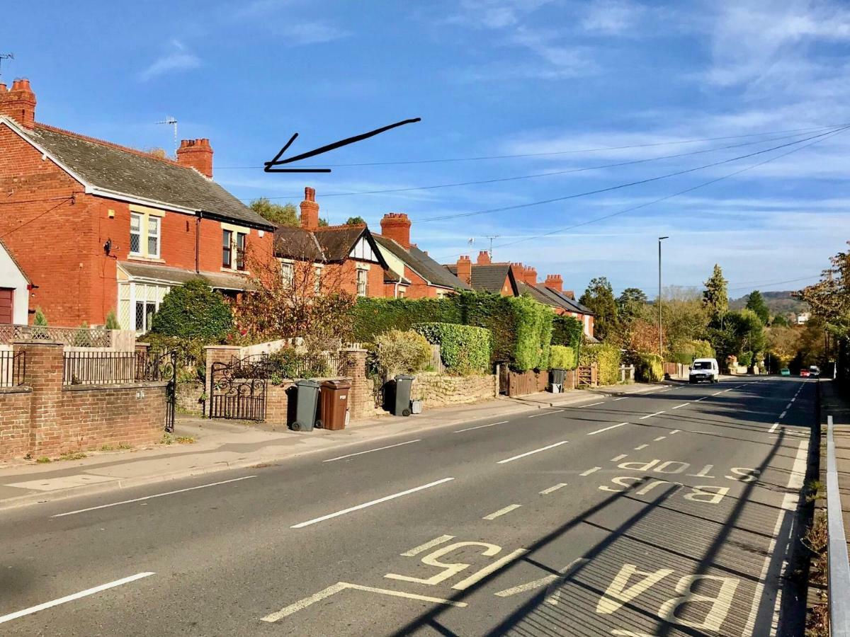 Lyndale House - Exclusive Use, Self Catering, Fpventures Stroud Villa Stroud  Luaran gambar