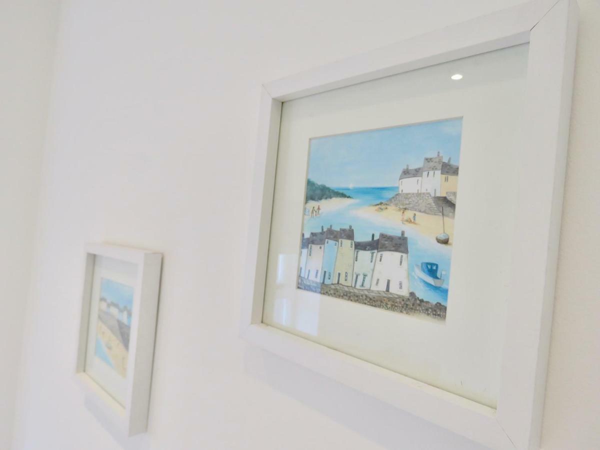 Lyndale House - Exclusive Use, Self Catering, Fpventures Stroud Villa Stroud  Luaran gambar